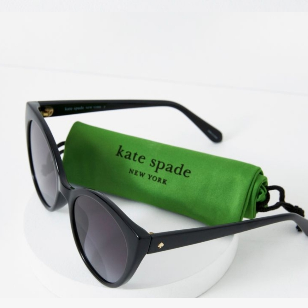 NIB Kate Spade Black Samantha Sunglasses. 100% UV Protection